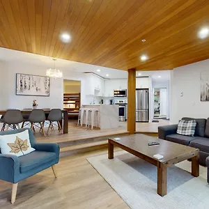  Apartment Ironwoods On Blueberry Hill By Blackcomb Vacation Canada